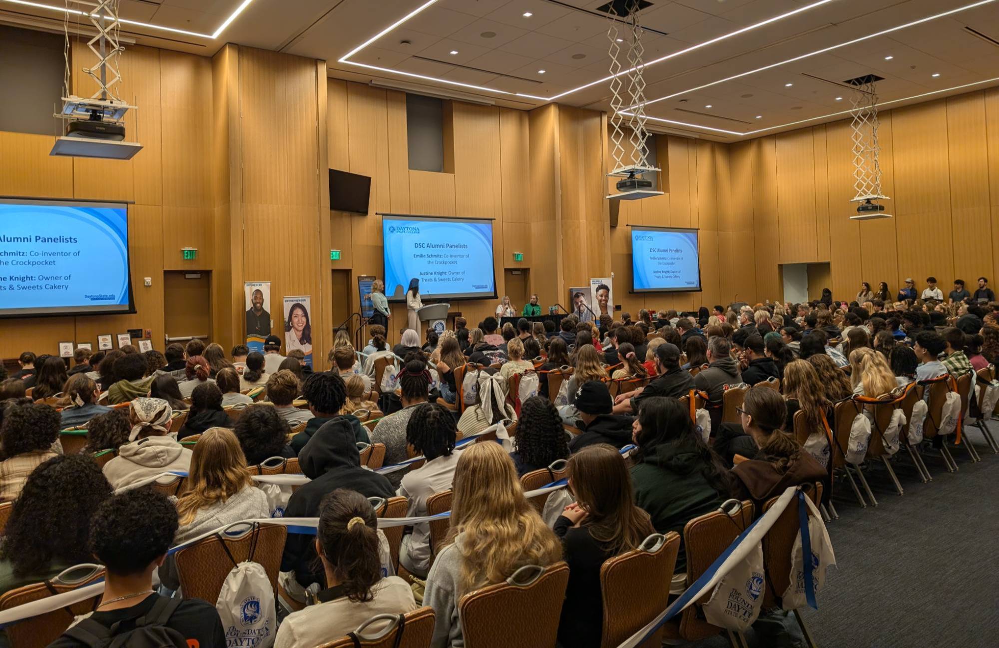 More than 350 students attended the spring speaker series with DSC alumni panelists. 