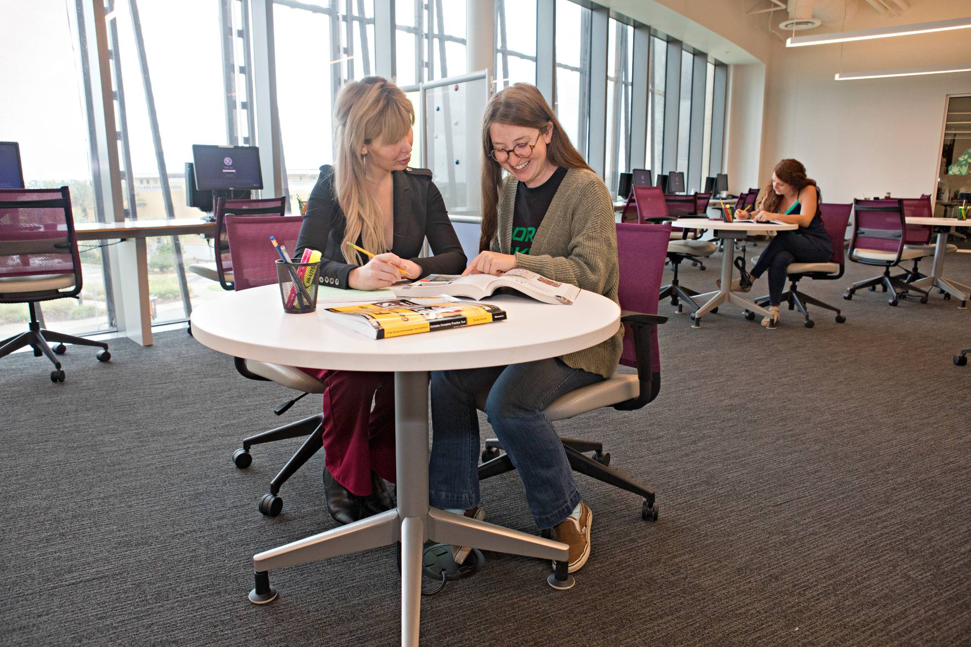 student getting help at the Writing Center